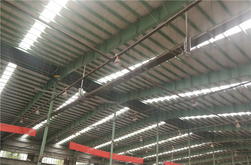 東莞五金車(chē)間扇機(jī)組合通風(fēng)降溫?fù)Q氣工程案例